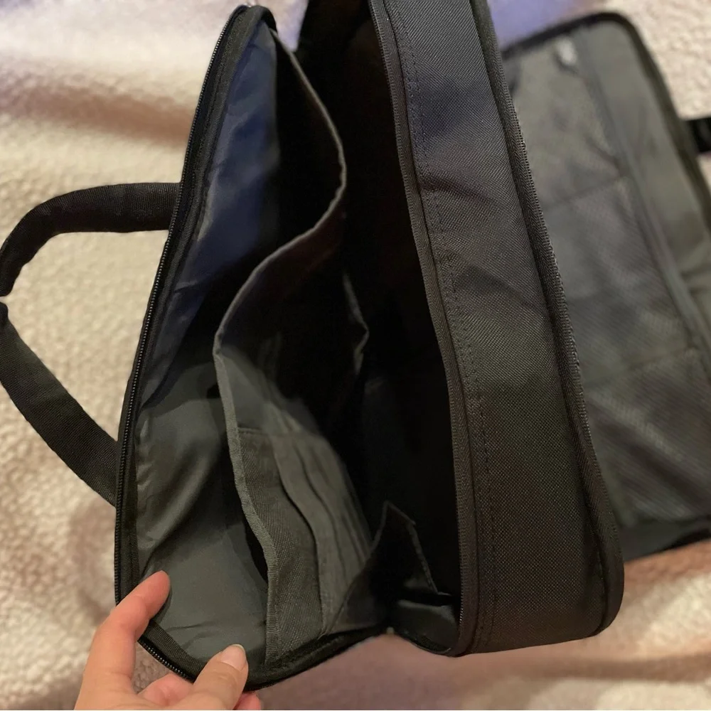 Black Men's Briefcase No Shoulder Strap